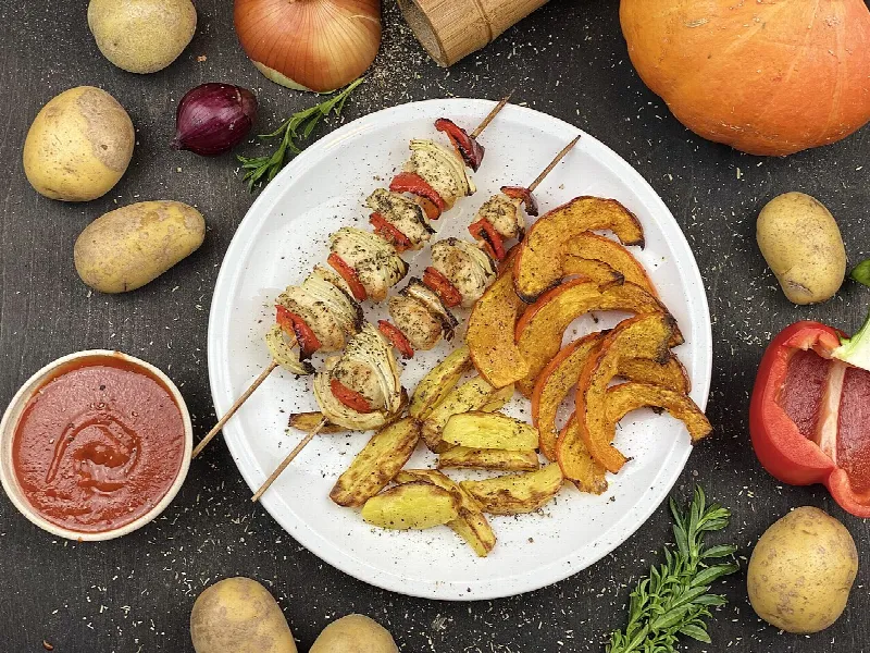 Курица с овощами в рукаве