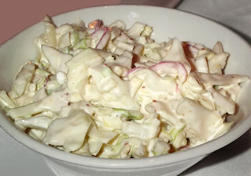 Салат из капусты с морковью